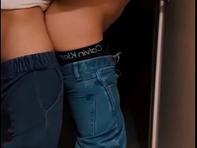 Me toma por sorpresa y me folla en el baño a escondidas asian cute careless boys sex videos