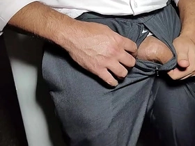 YURI GAÚCHO - CHEFE COM TESÃO SE EXIBIU E TOCOU PUNHETA ATÉ GOZAR - EXECUTIVO GOZANDO NA FRENTE DA GALERA - HOMEM BONITO MASTURBANDO O PAU GRANDE E GOZANDO FORTE gay asian daddy sex videos