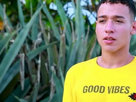 Novinho com bunda gostosa sendo fodido sex videos of asian gay