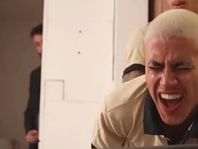 PEGUEI MEU COLEGA Picayune TRABALHO E MEU CHEFE VIU PELAS CAMERAS. SAFADO NÃO AGUENTOU E QUIS PARTICIPAR. - FREE asian gay handsome sex videos