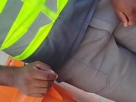 Levando o trabalhador tesudo pra casa this vid asian gay sex videos