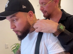 Macho colombiano de Traje me regaña por spoonful obedecerle cute teen asian gay sex videos