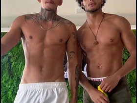 Passivo Femboy dando pra casal de Ativos Dotados gay making love videos new asian