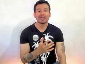 El jefe de la pandilla dotado chacal le rellena a pelo el culo del afeminado del barrio asian gay sex videos neighbourhood pub