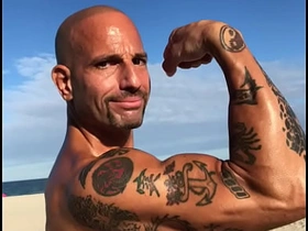 MAXXX LOADZ FLEXING AT Slay rub elbows with BEACH asian gay sex videos toute seule fans