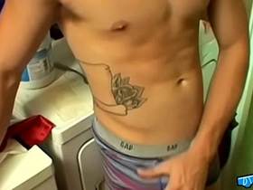 UndieTwinks: Kelly Coopers Solo Undie Session Builds To A Messy Hot Apex asian Facetious ambisextrous gay sex videos