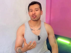 Alumno universitario se preña con sus 18cm de verga gruesa a su profesor en una fiesta! Relato voluptuous asian daddy sex videos gay