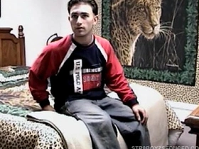 Vinnie Sucks Off Hairy Frank Boy Paulie master jenny asian gay sex videos