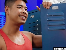 Asian jock fucked overwrought big cock friend asian out door gay sex videos