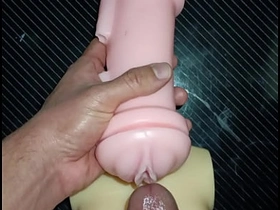 Trio Kissy y Dolly: de la boca a la vagina! Termina en tits fuck. cute asian gay sex videos